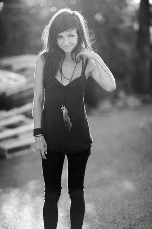 why is she so perfect ?! im jelly