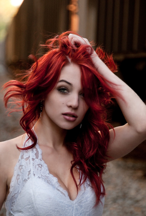 for-redheads:  Cora Deitz by Jason Dulin adult photos