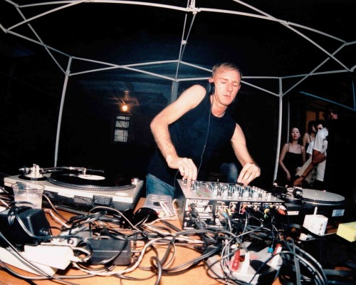 Richie Hawtin. 2004