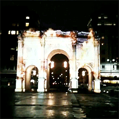 heywinchest:  Supernatural Season Five Promotion. Marble Arch, London. [x] 