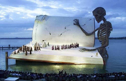 yuhon:Bregenz Festival - The opera is performed on a floating stage on a lake in Austria. Here are s