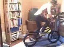 Existem pessoas idiotas, e existem pessoas igual a ele: