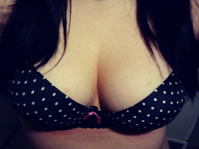 ttamazing:  Familiar anon boobies. 