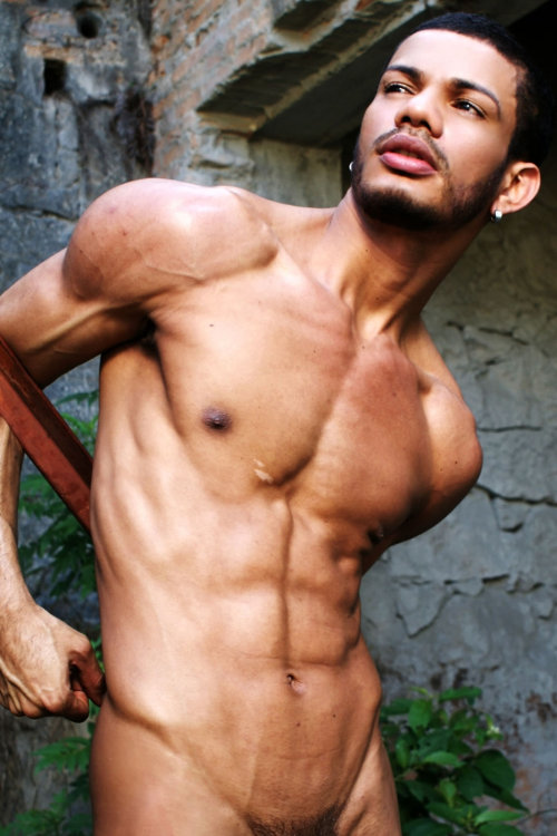 XXX edu-dudu:   Harry Lins (Brazilian gay escort) photo