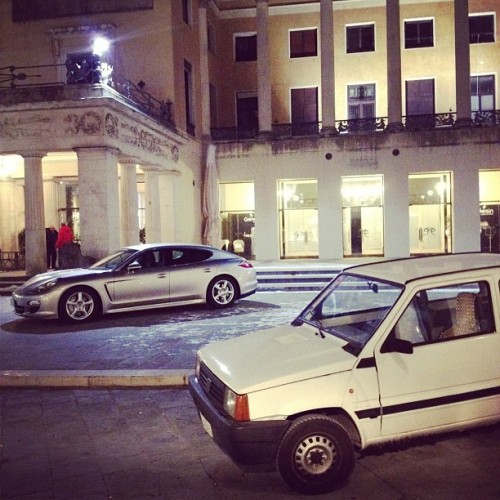 Italia vs Germania 4-1 #italy #germany#berlin #Roma#rome#berlino#fiat#porsche #polworld #veneto  (Taken with Instagram at Caffè Pedrocchi - Sala Rossini)