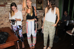 saola:  ssoho:  THE PANTS!  love them 