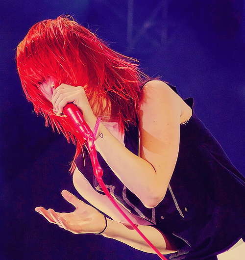 Please, don't leave me.