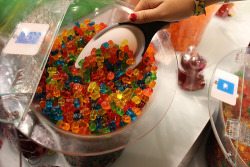 thenommables:  gummy bears (by bac0nsexual)