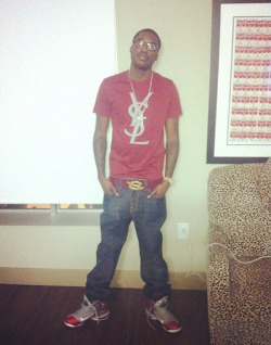 thatskylep:  Meek Mill with Yses Saint Laurent shirt and belt while rocking Ohio State Lebrons 