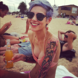 sextattoosdrugs:  I want summer NOW  