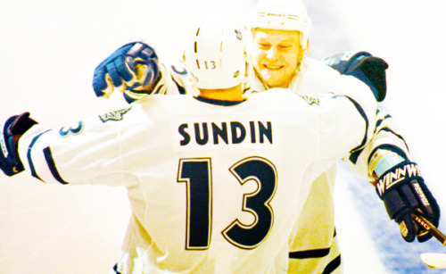 theyslayedthedragon:  the leafs honour mats sundin 