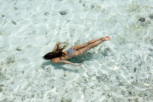 XXX bou-geotte:  the water is so clear and beautiful photo