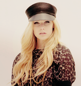 sydnielavigne:  2006, Nylon. 