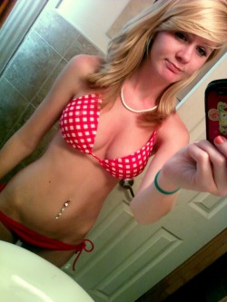 touchyouinyoursleep:  My favorite bathing suit. Don’t mind my face, It’s my “waking up in the damn morning” face. hehe. 