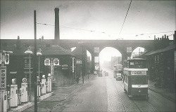 black-and-white:  Leeds: Burley. Kirkstall Rd. 1954. (by jb303) 