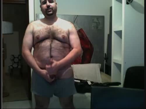 gaybearvideos:  bearspower:   Pour les Bears et ceux qui les aiment http://bearspower.tumblr.com/