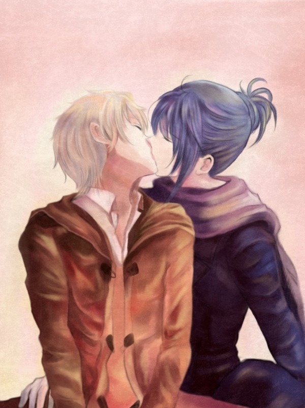 atailof2cities:  Another beautiful kissing picture. 