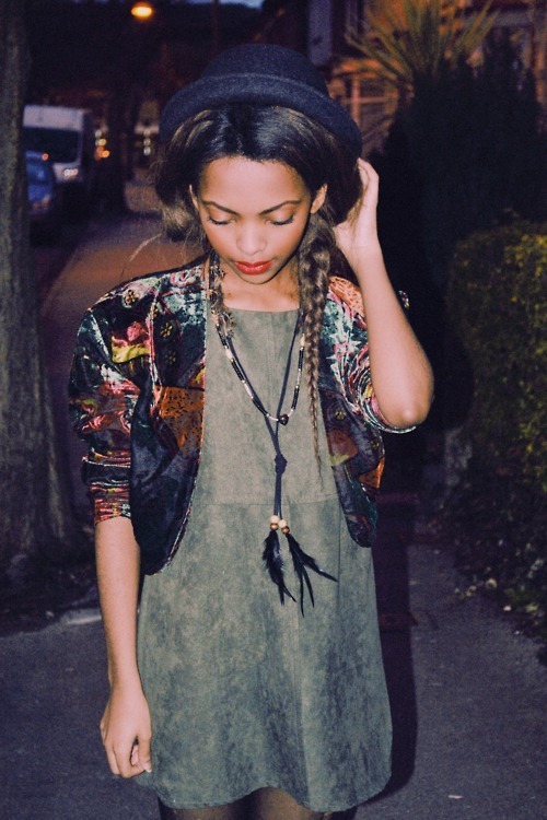 burnt-edges:  Perks of Being Wallflowers on We Heart It. http://weheartit.com/entry/22924633  click here for a GRUNGE blog     