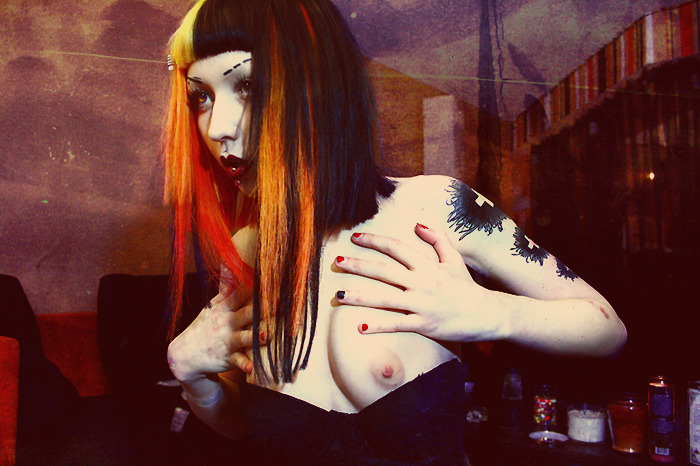 punkrockbetty:  vixaliciouss:  rottenmorgue:  Sorry to say anonz, I love every inch