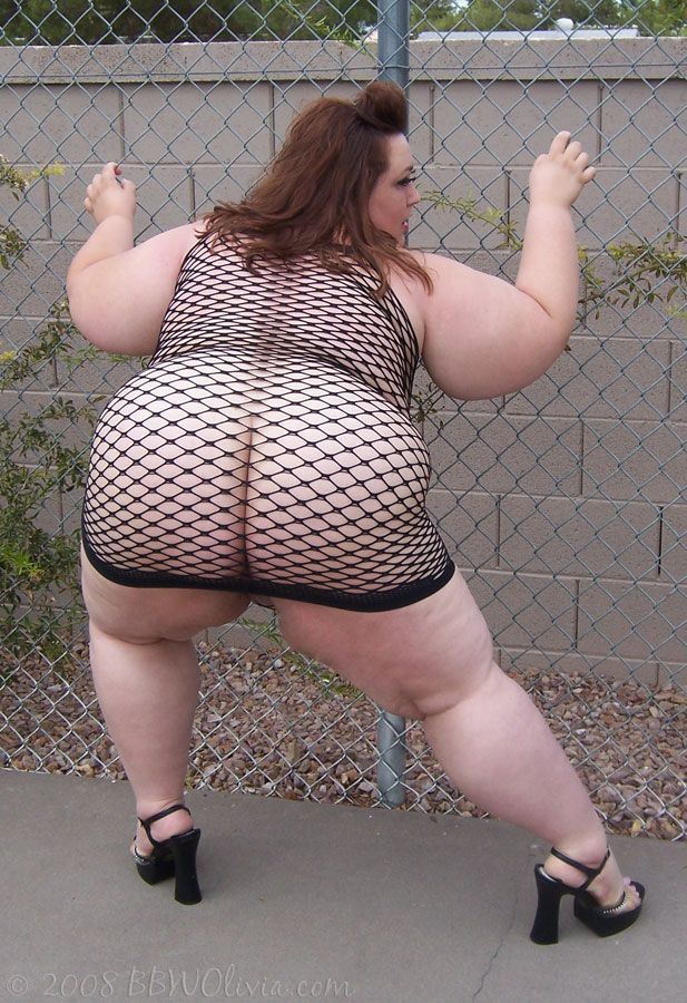 spoonringguy:  bestbbw:  Olivia in fishnet… I will always say yes to an offer like