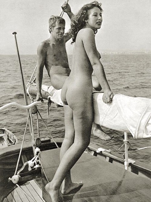 http://nudevintage.tumblr.com/post/17669276432