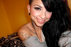 lovelikeogkush:  New cheek jewelry, chyeahh (:   Stunning!