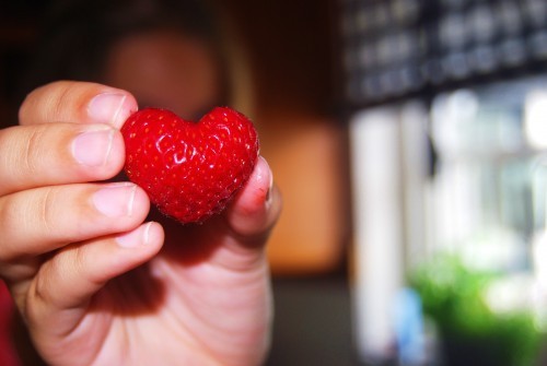 the-sexylosers-club:  I’m a body positive blog. Follow my blog for inspirational/motivational photos and foodporn + lots of recipes. :)