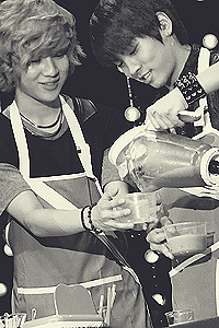  6/9 favorite pictures of JongTae → requested