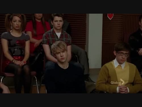 marccdancingg:  dany85:  Glee - I Will Always Love You  <3  Mercedes (Amber Riley) is a power house! killed Whitney Houston’s song