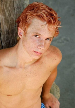 Woah! Look at this ginger. Yum! :-)