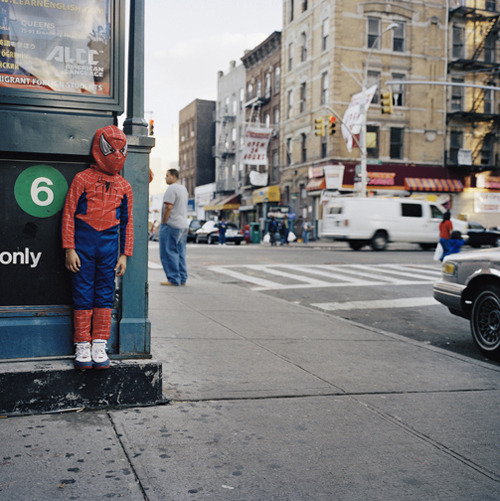 happier-endings:  NY photographer Amy Stein  With great power, comes great responsibility  