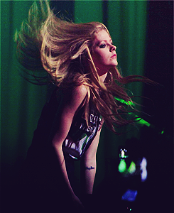 stewart-lavigne:  anderrherreras-deactivated20140: 30 Days of Avril Lavigne: Day