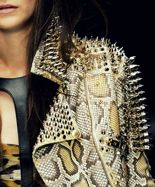 pharaohsandqueens:  (via PHAR∆OHS&amp;QUEENS) 