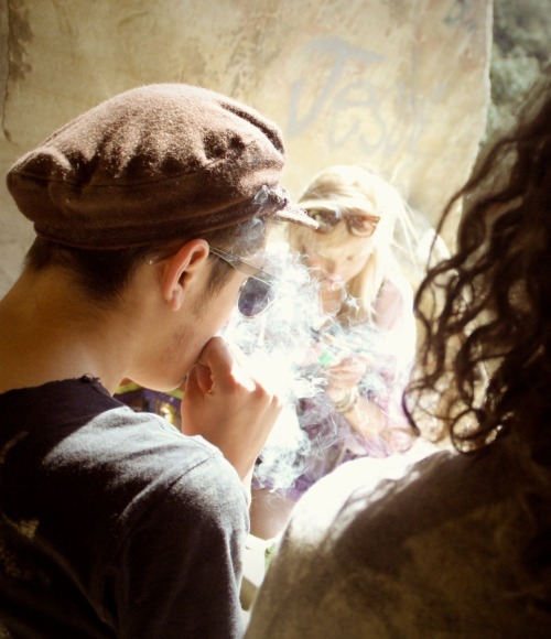 http://z4l0o.tumblr.com/post/18035622376