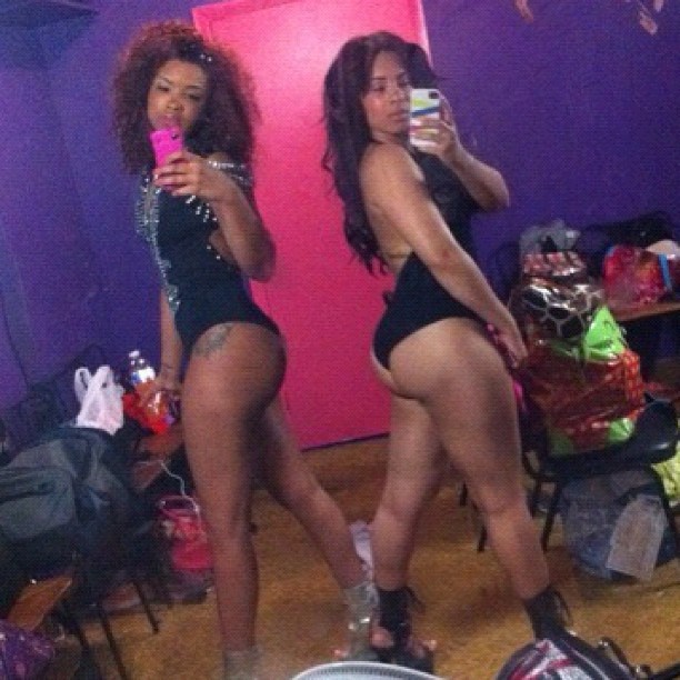 nawthatznasty:  Prettypinkz &amp; Charlie Visa