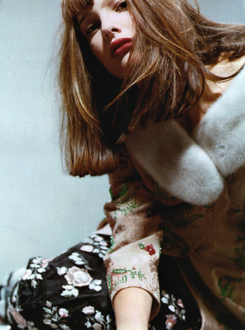 jackballs: Natalie Portman in Vogue (1996)