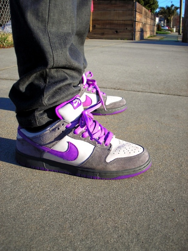 nike purple pigeon