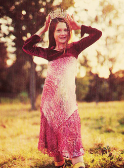   Happy 21st Birthday, Bonnie Wright!  