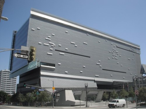 Caltrans District 7 Headquarters, Los Angeles, project by Thom Mayne.