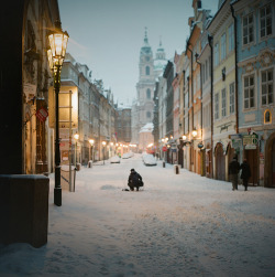 Black-Wolves:  Le Photographe Dans La Neige (By Tabi**Chu) 