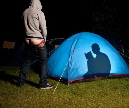 kinksterk:#piss #camping #tent #surpriselol…