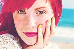 :  SHARE SOME OF YOUR PERFECTION → Hayley Williams“sometimes you get run down.