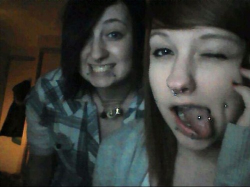 cassiemeow: we’re so attractive. talk to us and stuff we’re getting drunk.
