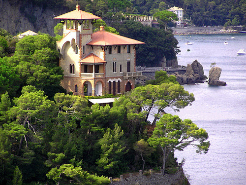 Little palace of the Riviera di Levante (by B℮n)Portofino, Liguria, Italy