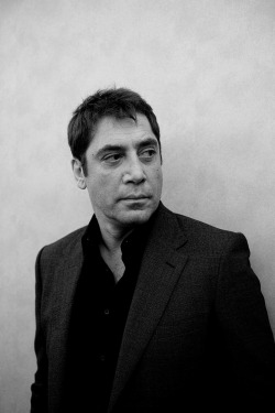 nakedpicturesofyourdad:  Javier Bardem  hot man 