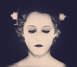 izurukamukura-blog:Fritz Lang’s “Metropolis” | 1927