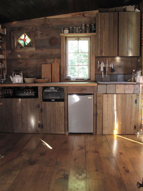 stella-corona:  The tiny home of Kim Krans, driving force behind The Wild Unknown.