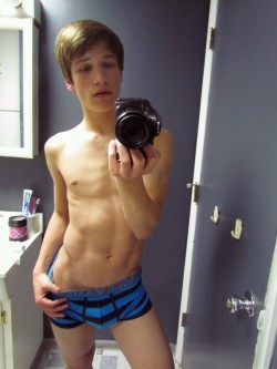 I love skinny boys!