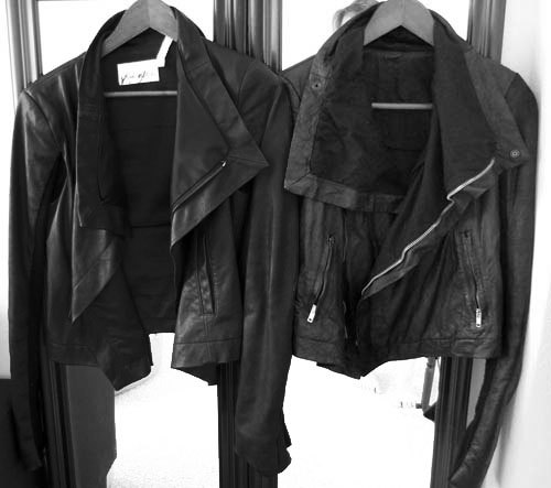 t-onic:  Black&white fashion blog! Follows back blogs like mine:) http://t-onic.tumblr.com xxx 