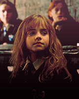  Hermione Granger 